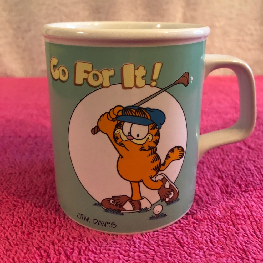 Vintage Garfield Collectible.